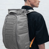 Hugger Backpack 25L - Sand Grey