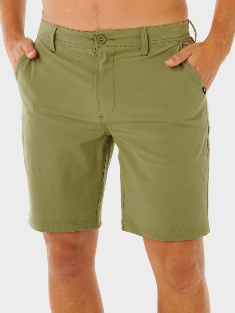 Boardwalk Phase Nineteen Hybridshorts - Herre - Surplus Green - Gumpel & Co
