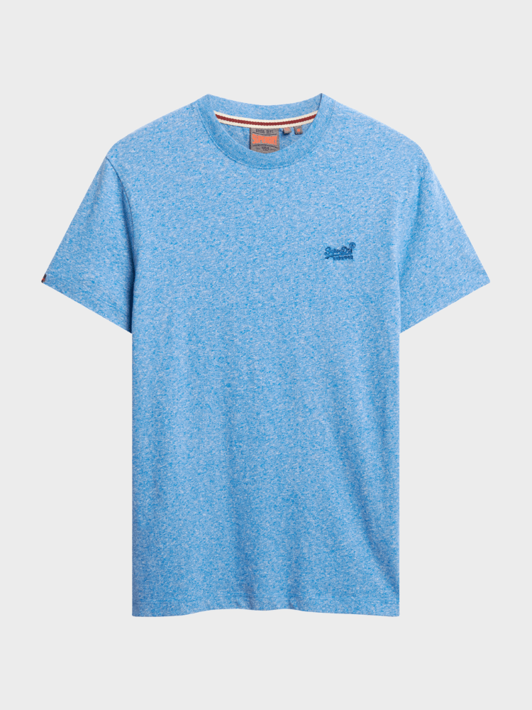 Organic Cotton Essential Logo Tshirt - Herre - Fresh Blue Grit - Gumpel & Co