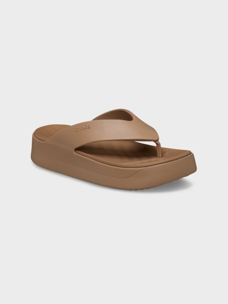CROCS Getaway Platform Flip Crocs - Voksen - Milk Chocolate