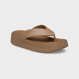 CROCS Getaway Platform Flip Crocs - Voksen - Milk Chocolate