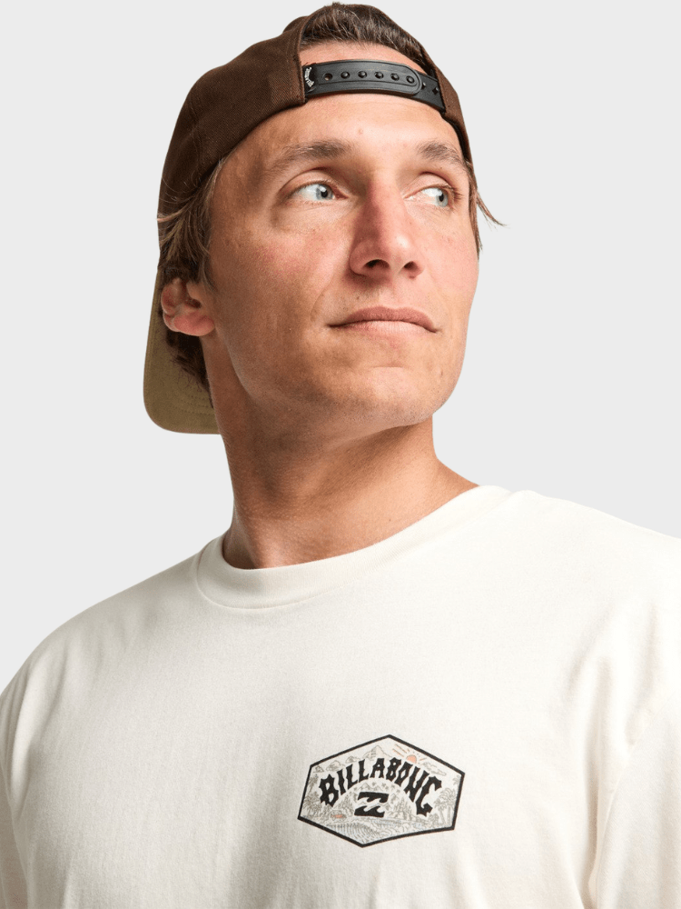Scenic Arch Adiv Premium T-Shirt - Herre - Offwhite - Gumpel & Co