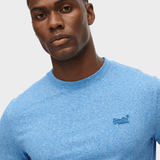 Organic Cotton Essential Logo Tshirt - Herre - Fresh Blue Grit - Gumpel & Co