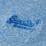 Organic Cotton Essential Logo Tshirt - Herre - Fresh Blue Grit - Gumpel & Co