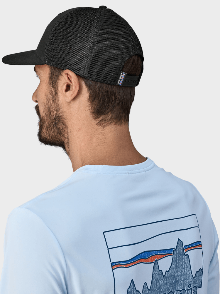 P6 Logo Trucker Cap - Unisex - Black - Gumpel & Co