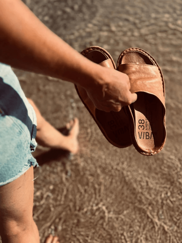 Saint Tropez - Unisex - Fawn Tan - Gumpel & Co