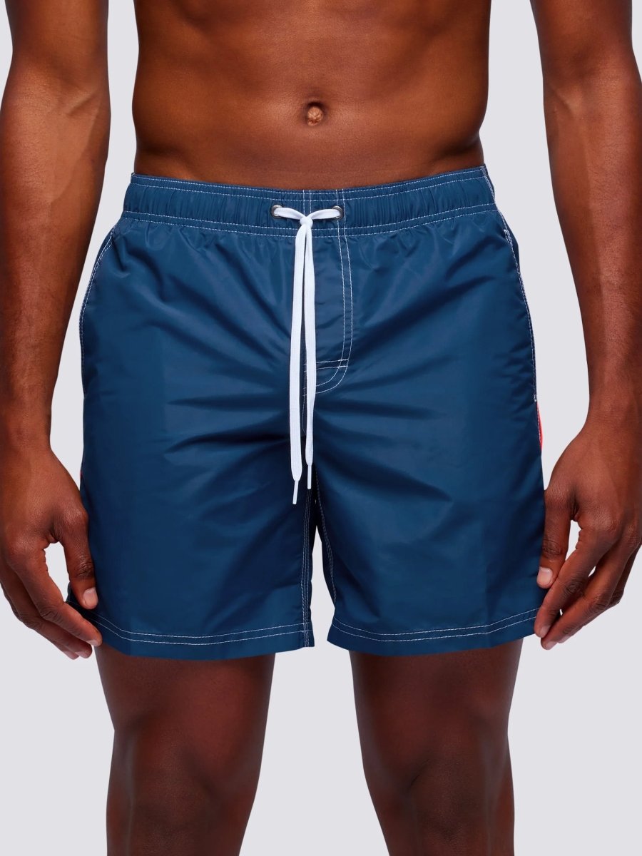 Men's Iconic Stretch Waist Mid - Length Badeshorts - Herre - Navy - Gumpel & Co