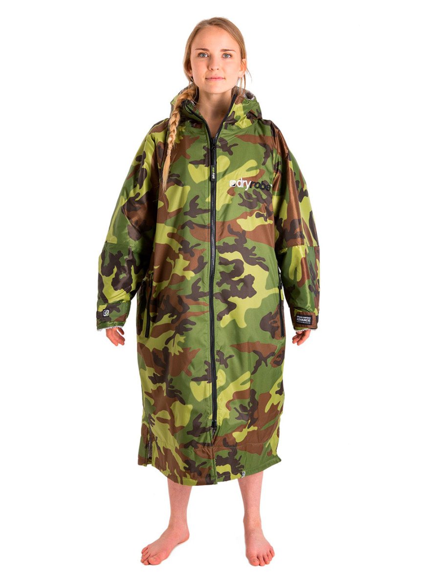 Advance Long Sleeve Surf Poncho | Voksne | Camo/Grey - Gumpel & Co