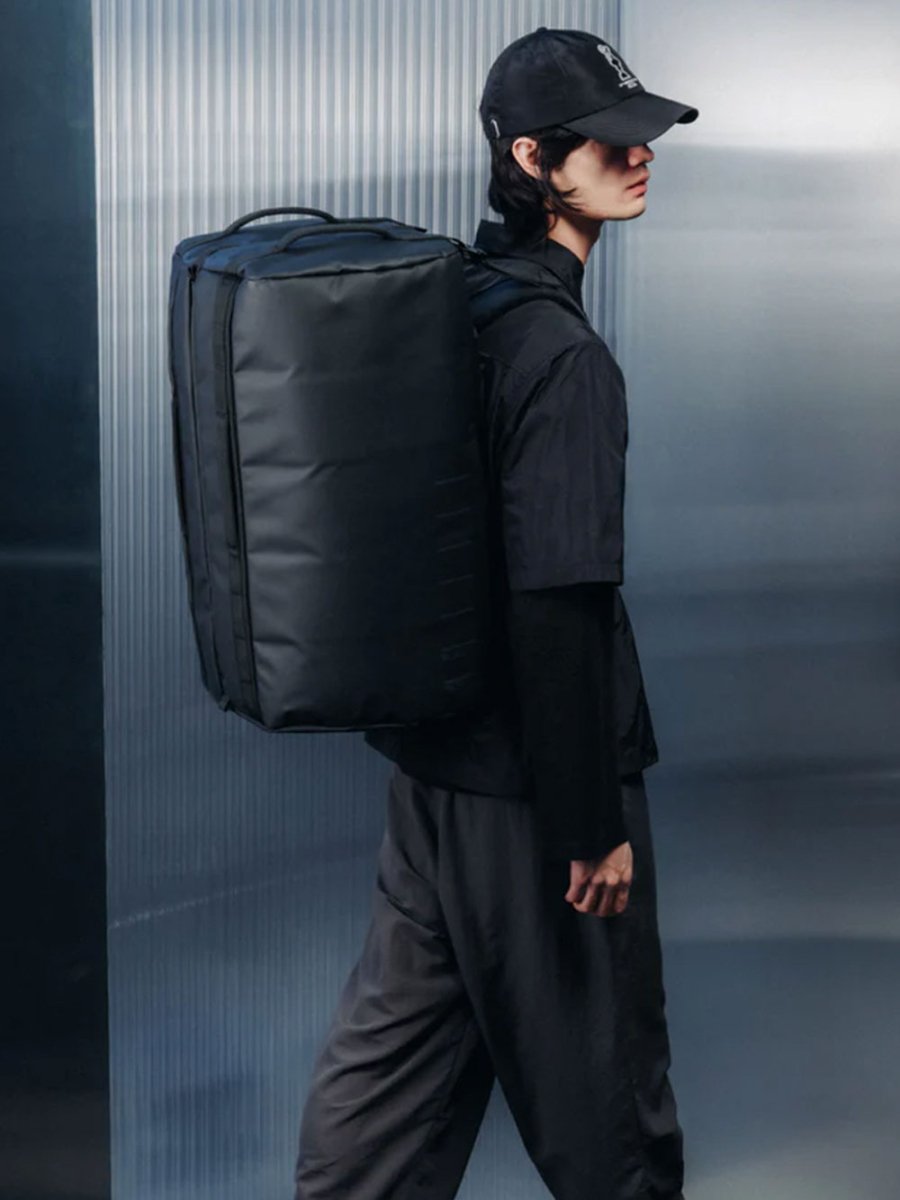 Roamer Pro Split Duffel 70L - Black Out - Gumpel & Co