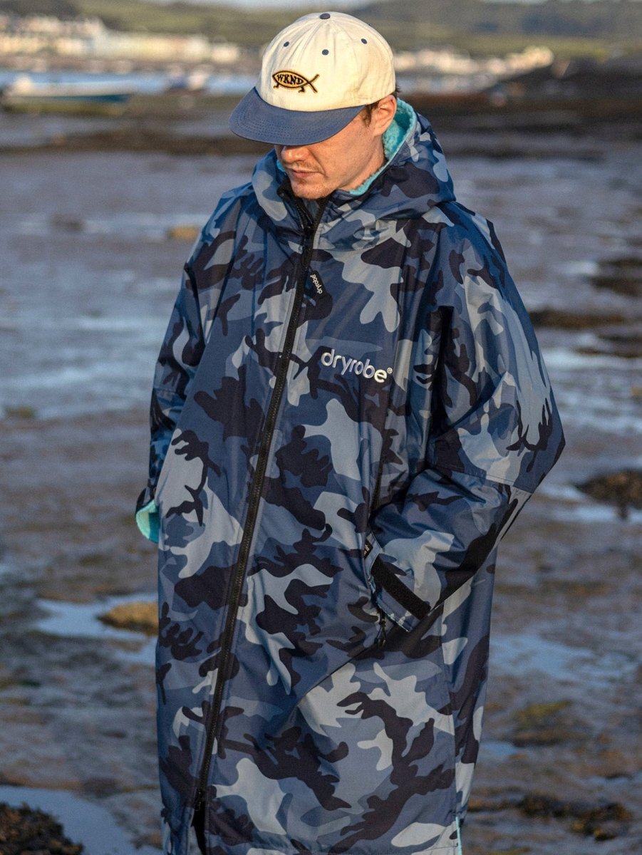 Advance Long Sleeve Surf Poncho - Voksne - Blue Camo/Blue - Gumpel & Co