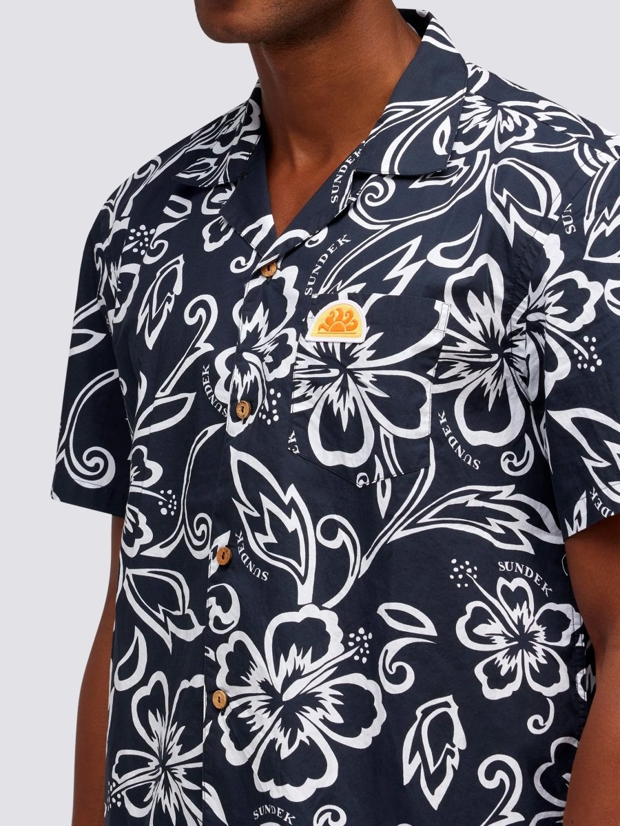 Men's Allov Hibiscus SS Shirt - Herre - Vintage Black - Gumpel & Co