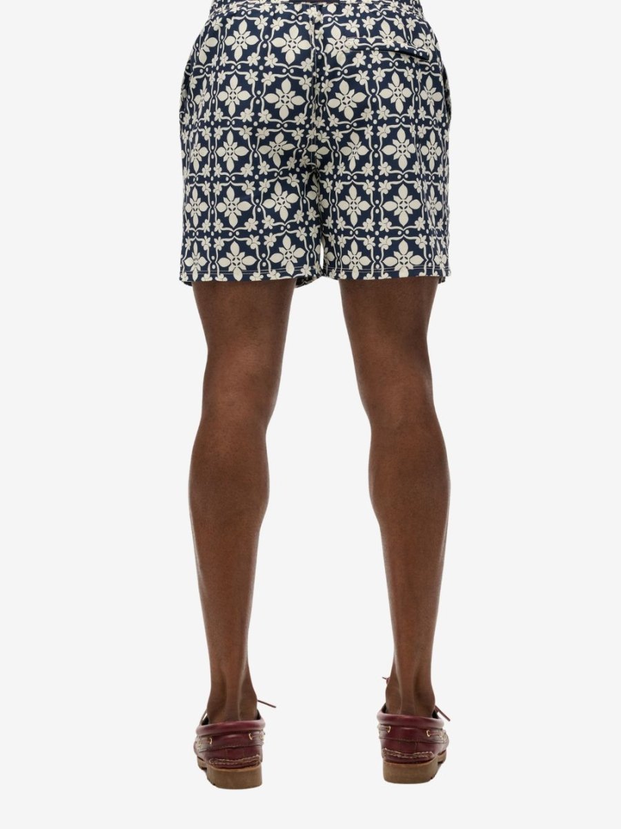 Tile Print 16 Badebukser - Herre - Navy Tala - Gumpel & Co