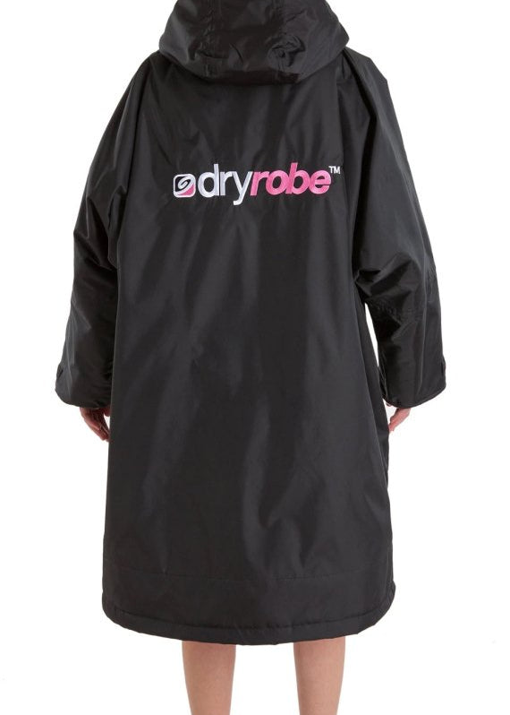 Kid's Advance Long Sleeve Surf Poncho | Børn | Black/Pink - Gumpel & Co