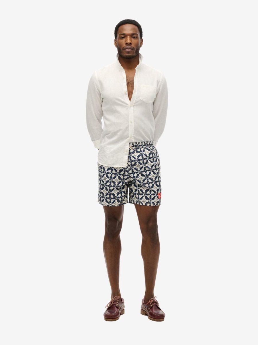 Tile Print 16 Badebukser - Herre - Navy Tala - Gumpel & Co