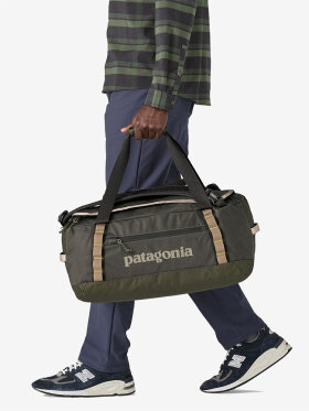 Patagonia - Black Hole Duffel Bag 40L - Pine Needle Green