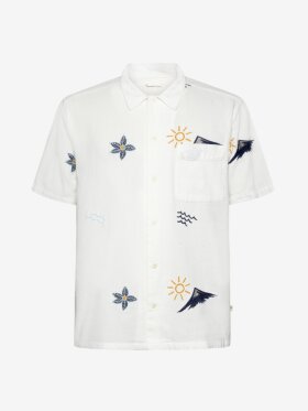 KnowledgeCotton Apparel - Men's BOX FIT SHORT SLEEVE SHIRT WITH EMBROIDERY - Egret